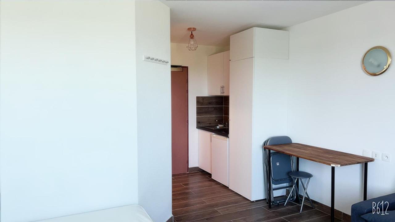Appartement Futuroscope-P' Шасней дю Пуату Екстериор снимка